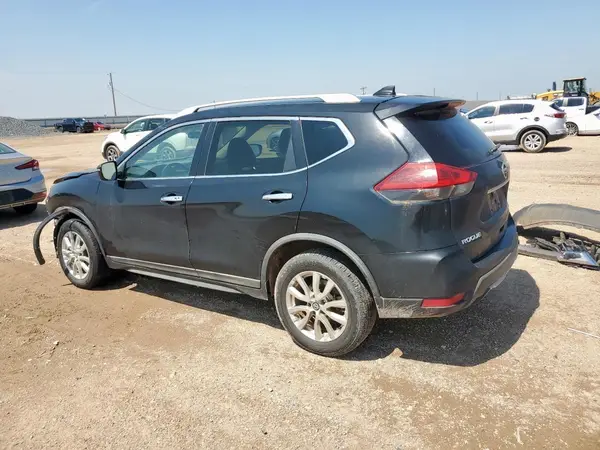 KNMAT2MV1JP589064 2018 NISSAN ROGUE - Image 2