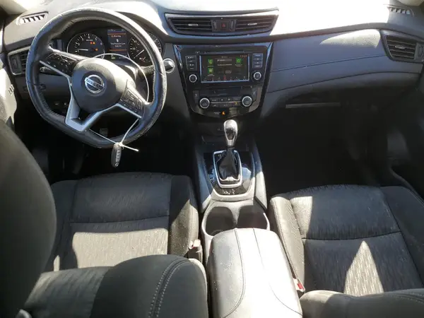 KNMAT2MV1JP590232 2018 NISSAN ROGUE - Image 8