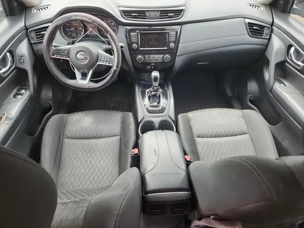 KNMAT2MV1JP590800 2018 NISSAN ROGUE - Image 8