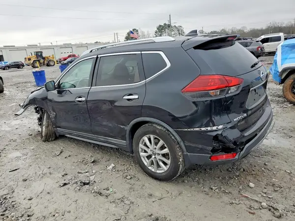 KNMAT2MV1JP593292 2018 NISSAN ROGUE - Image 2