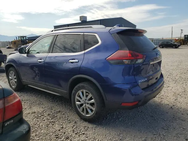 KNMAT2MV1JP593891 2018 NISSAN ROGUE - Image 2