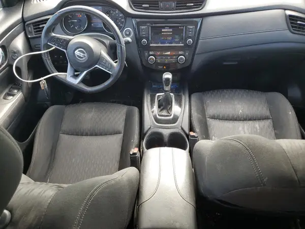 KNMAT2MV1JP593891 2018 NISSAN ROGUE - Image 8