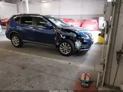 KNMAT2MV1JP593910 2018 NISSAN ROGUE