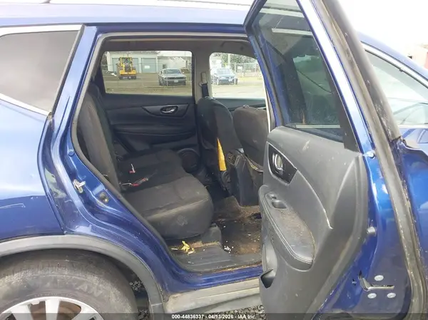 KNMAT2MV1JP597200 2018 NISSAN ROGUE - Image 8