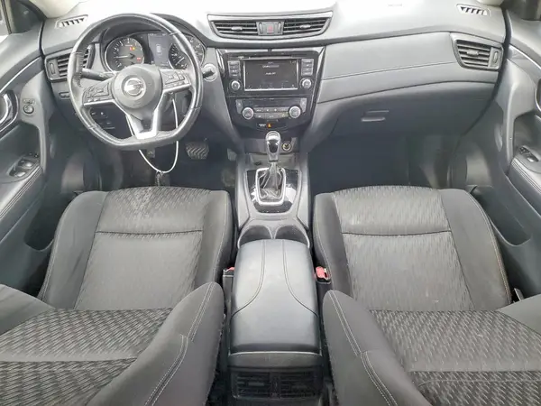 KNMAT2MV1JP597679 2018 NISSAN ROGUE - Image 8