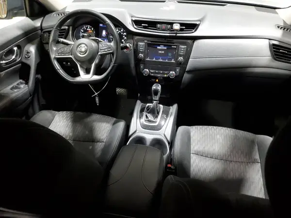 KNMAT2MV1JP601892 2018 NISSAN ROGUE - Image 8