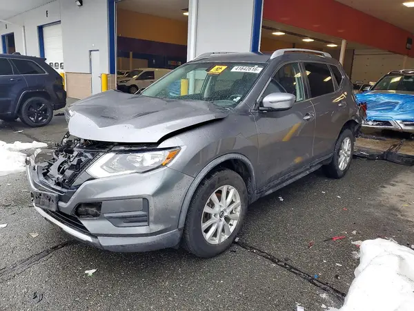 KNMAT2MV1JP610933 2018 NISSAN ROGUE - Image 1