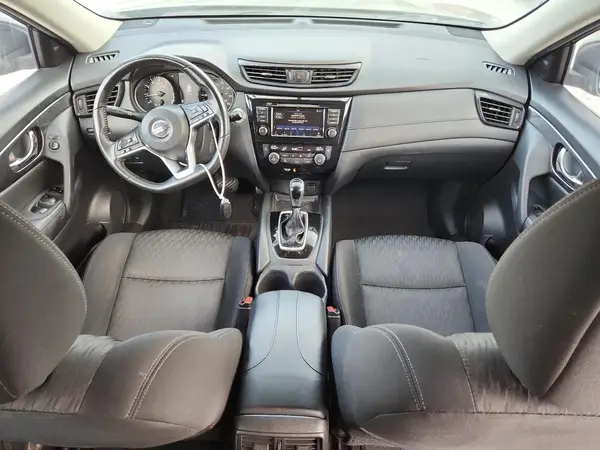 KNMAT2MV1JP611127 2018 NISSAN ROGUE - Image 8