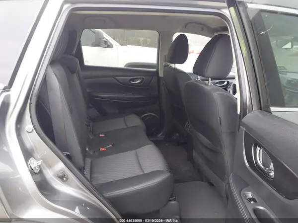 KNMAT2MV1JP611712 2018 NISSAN ROGUE - Image 8