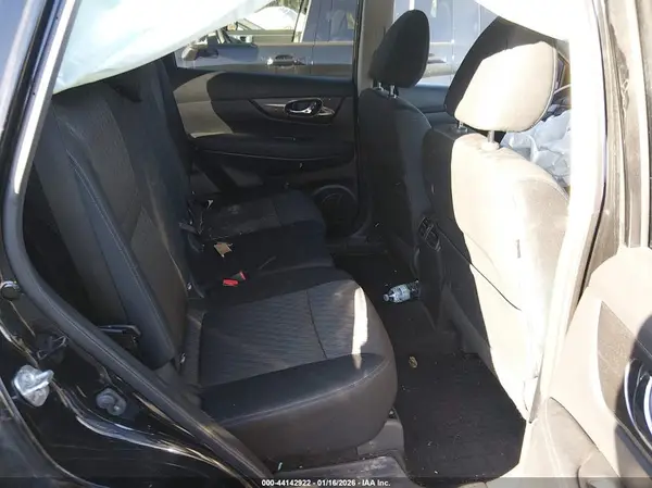 KNMAT2MV1JP615663 2018 NISSAN ROGUE - Image 8