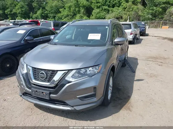 KNMAT2MV1JP617932 2018 NISSAN ROGUE - Image 2