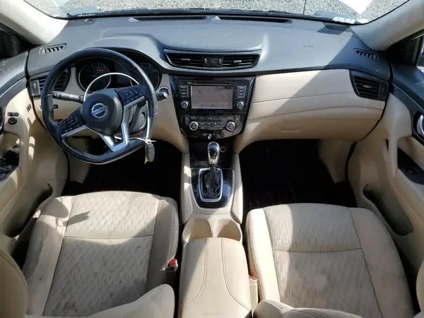 KNMAT2MV1JP622810 2018 NISSAN ROGUE - Image 8