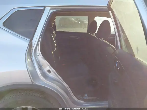 KNMAT2MV1KP508095 2019 NISSAN ROGUE - Image 8