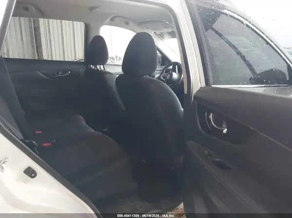 KNMAT2MV1KP511563 2019 NISSAN ROGUE - Image 8