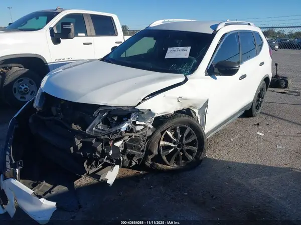 KNMAT2MV1KP511577 2019 NISSAN ROGUE - Image 2