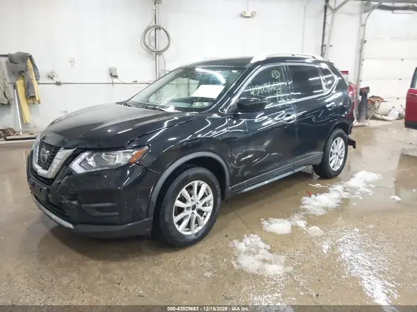 KNMAT2MV1KP516097 2019 NISSAN ROGUE - Image 2