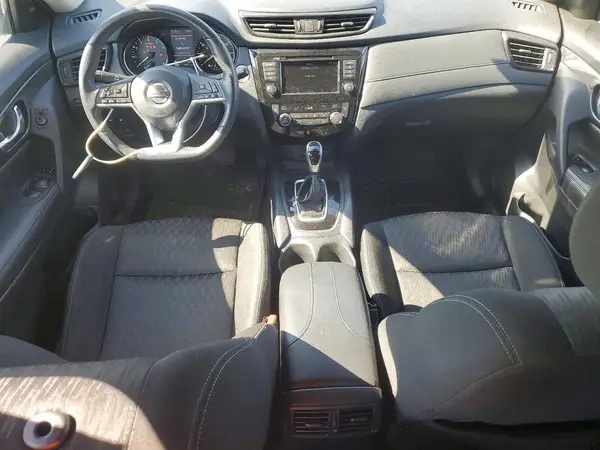 KNMAT2MV1KP516634 2019 NISSAN ROGUE - Image 8