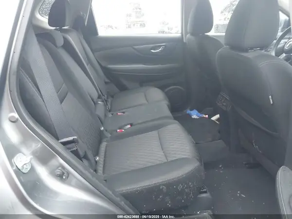 KNMAT2MV1KP517993 2019 NISSAN ROGUE - Image 8