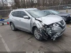 KNMAT2MV1KP519694 2019 NISSAN ROGUE