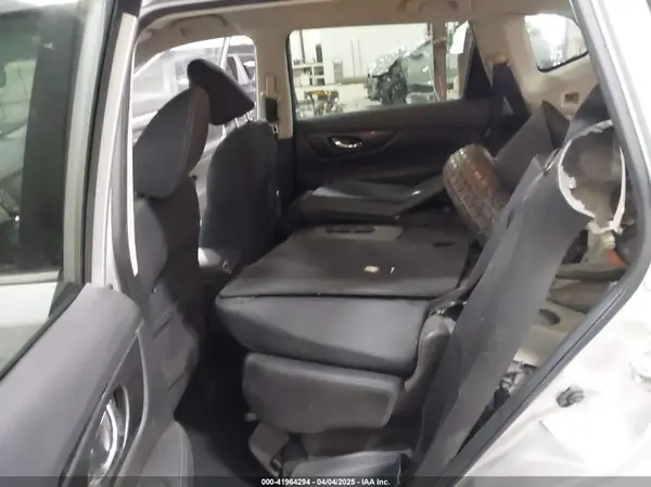 KNMAT2MV1KP526435 2019 NISSAN ROGUE - Image 8