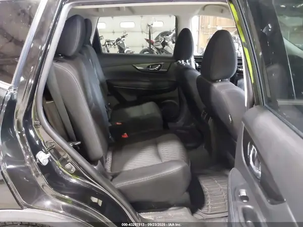 KNMAT2MV1KP527178 2019 NISSAN ROGUE - Image 8