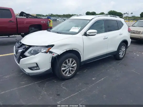 KNMAT2MV1KP531019 2019 NISSAN ROGUE - Image 2