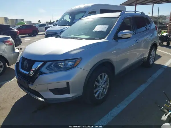 KNMAT2MV1KP531375 2019 NISSAN ROGUE - Image 2