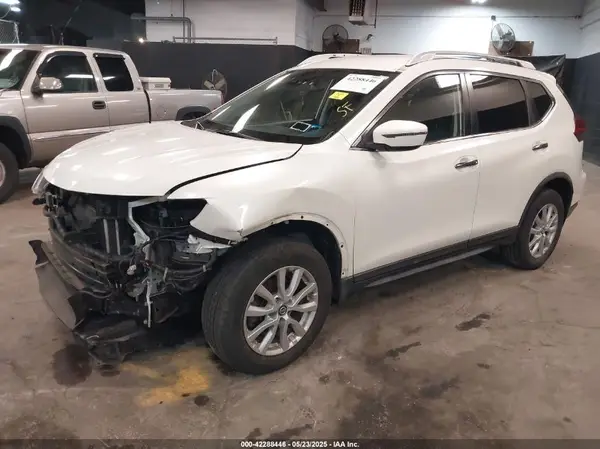 KNMAT2MV1KP534552 2019 NISSAN ROGUE - Image 2