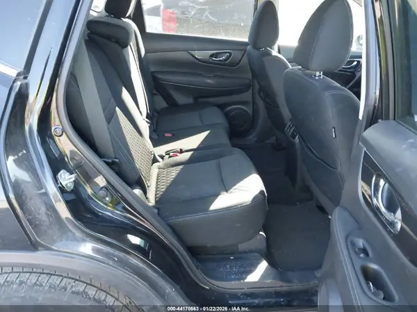 KNMAT2MV1KP536060 2019 NISSAN ROGUE - Image 8