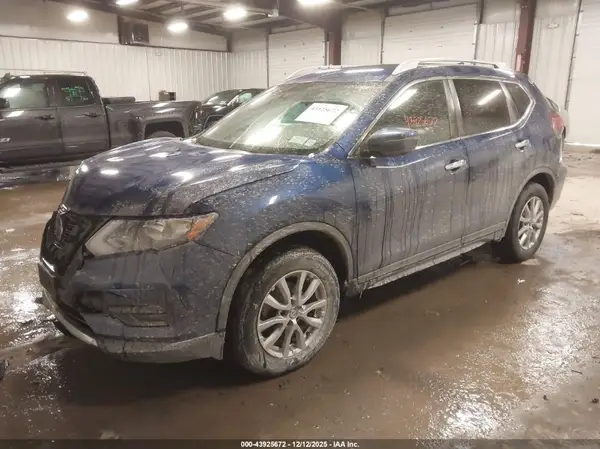 KNMAT2MV1KP537807 2019 NISSAN ROGUE - Image 2