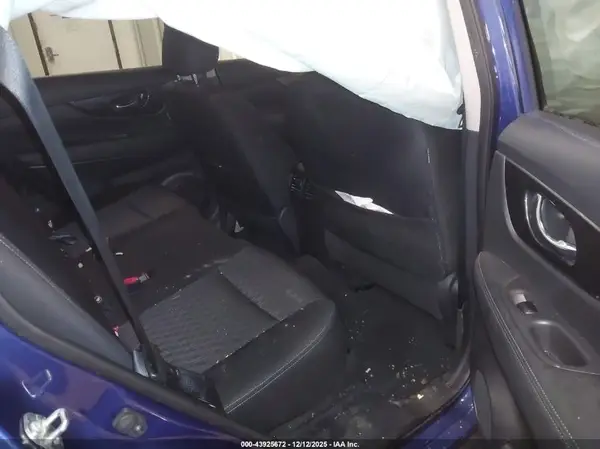 KNMAT2MV1KP537807 2019 NISSAN ROGUE - Image 8