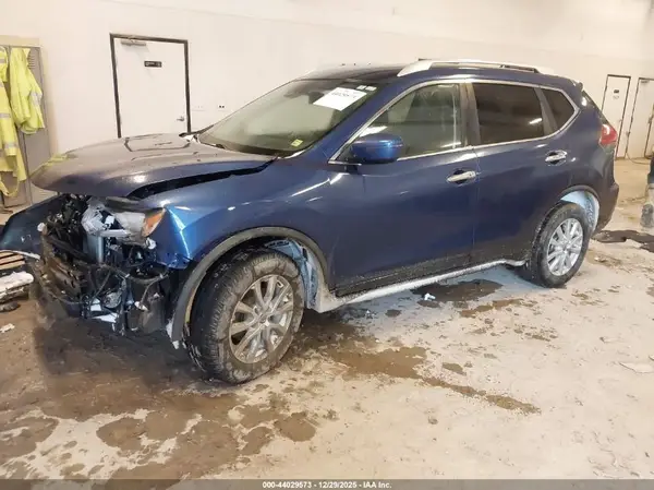KNMAT2MV1KP545213 2019 NISSAN ROGUE - Image 2