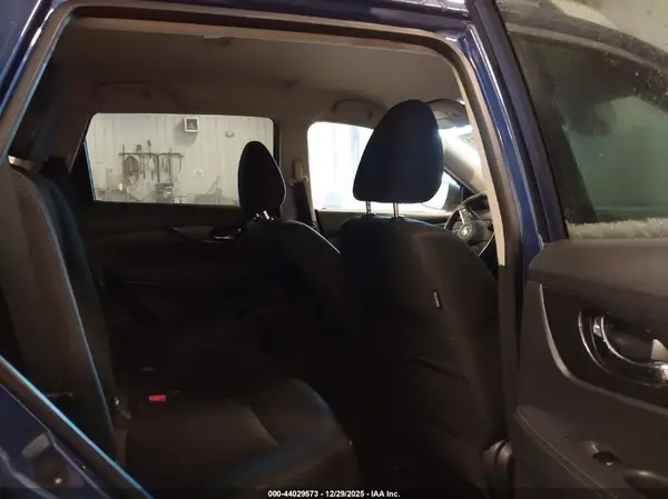 KNMAT2MV1KP545213 2019 NISSAN ROGUE - Image 8