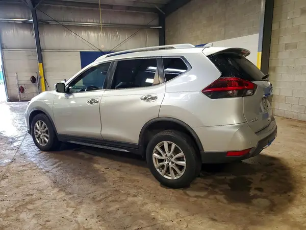 KNMAT2MV1KP550072 2019 NISSAN ROGUE - Image 2