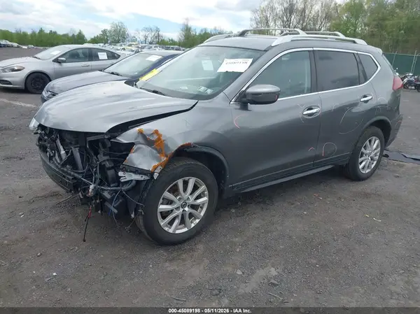 KNMAT2MV1KP555269 2019 NISSAN ROGUE - Image 2