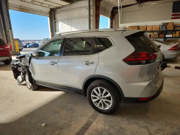 KNMAT2MV1LP524539 2020 NISSAN ROGUE - Image 2