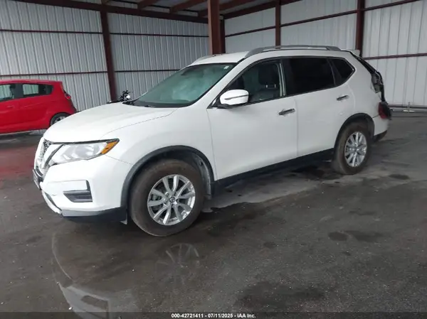 KNMAT2MV1LP530437 2020 NISSAN ROGUE - Image 2