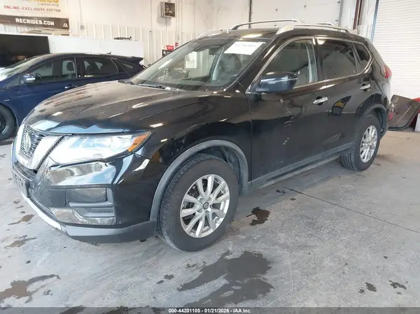 KNMAT2MV1LP532995 2020 NISSAN ROGUE - Image 2
