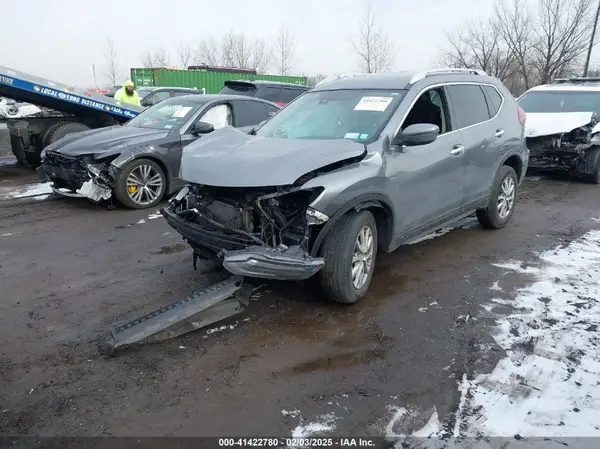 KNMAT2MV1LP534049 2020 NISSAN ROGUE - Image 2