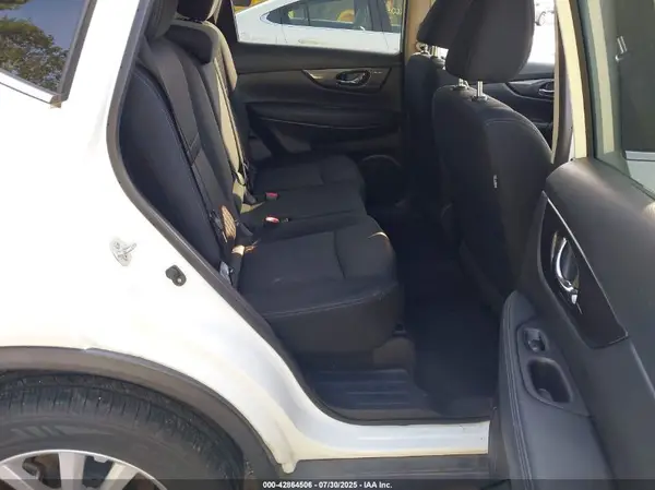 KNMAT2MV1LP535962 2020 NISSAN ROGUE - Image 8