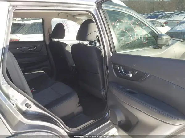 KNMAT2MV1LP539185 2020 NISSAN ROGUE - Image 8