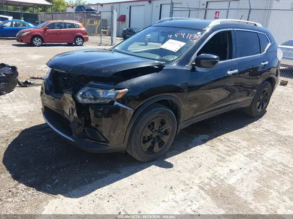 KNMAT2MV2GP597182 2016 NISSAN ROGUE - Image 2