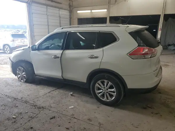 KNMAT2MV2GP601814 2016 NISSAN ROGUE - Image 2