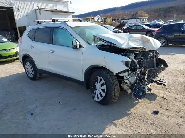 KNMAT2MV2GP605149 2016 NISSAN ROGUE - Image 1
