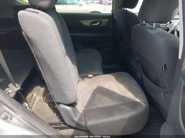 KNMAT2MV2GP609976 2016 NISSAN ROGUE - Image 8