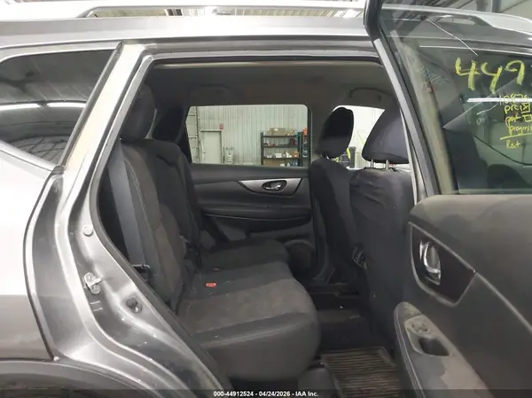 KNMAT2MV2GP611064 2016 NISSAN ROGUE - Image 8