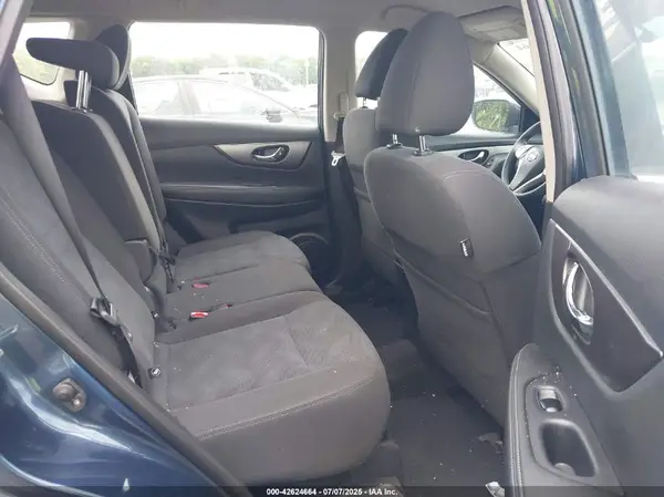 KNMAT2MV2GP617947 2016 NISSAN ROGUE - Image 8