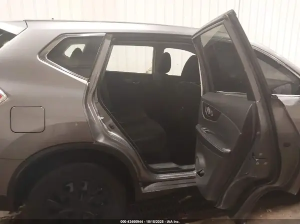 KNMAT2MV2GP621562 2016 NISSAN ROGUE - Image 8