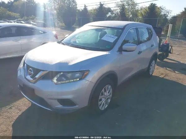 KNMAT2MV2GP625336 2016 NISSAN ROGUE - Image 2