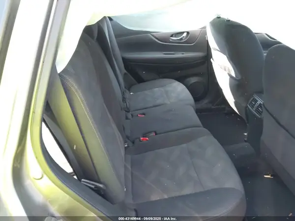 KNMAT2MV2GP633646 2016 NISSAN ROGUE - Image 8